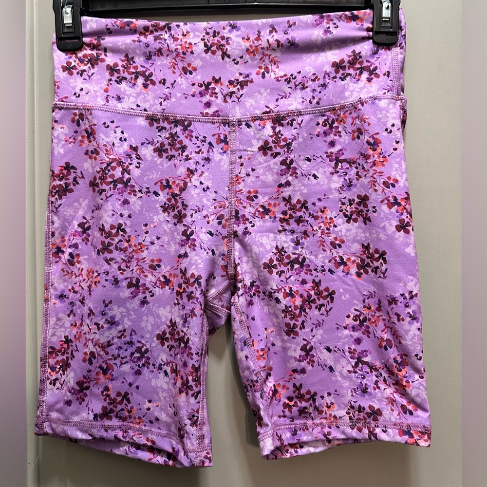 Laundry by Shelli Segal Size L Purple Floral Athletic Shorts EUC